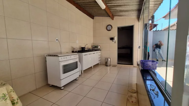 Imagem IMÓVEL Á VENDA COM FRENTE PARA A RODOVIARIA DE FRANCA/SP