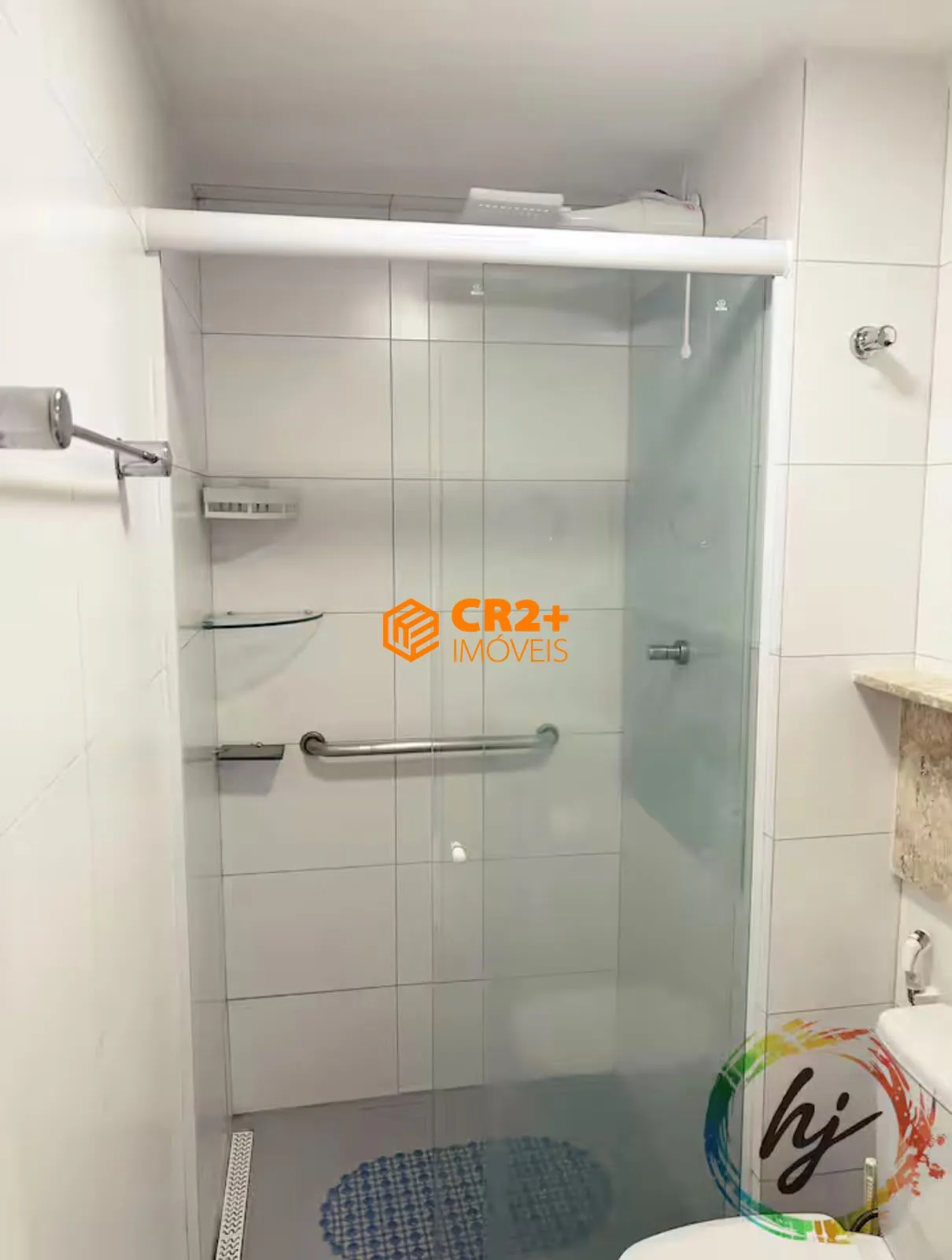 Imagem Vendo cobertura -50m²-frente mar em João Pessoa no Cabo Branco.