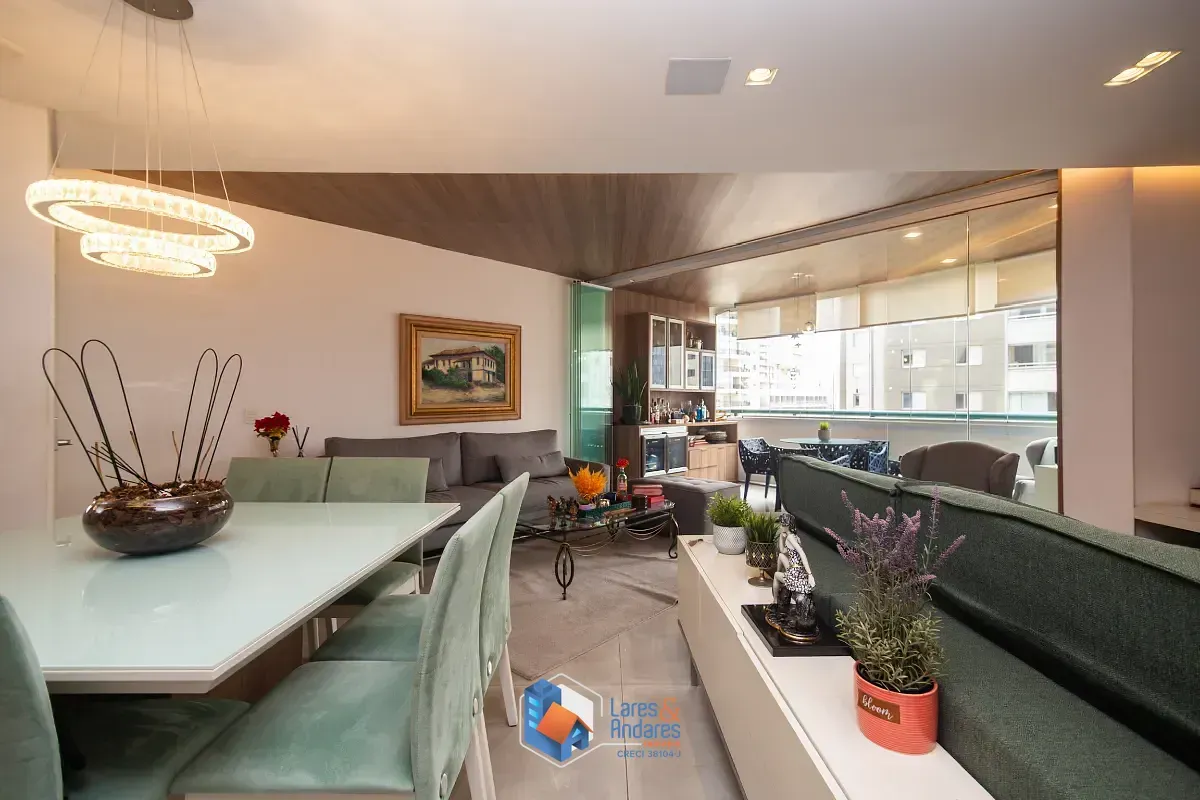 Imagem Apartamento para venda em Moema com 3 quartos, sendo 3 suítes, 121m²