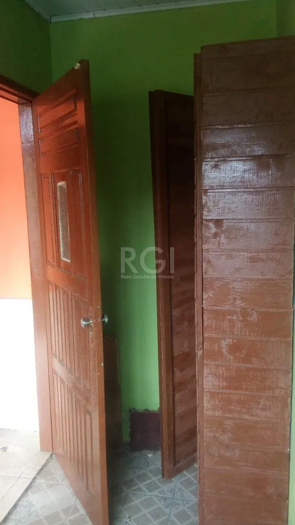 Imagem Casa para Venda - 120m², 3 dormitórios, 1 vaga - Sarandi