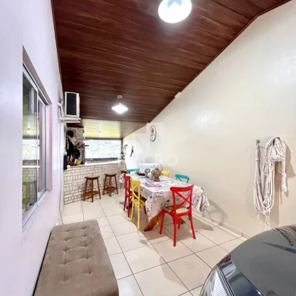 Imagem Casa em Condomínio fechado l 3 quartos (1 suíte) | 68m²