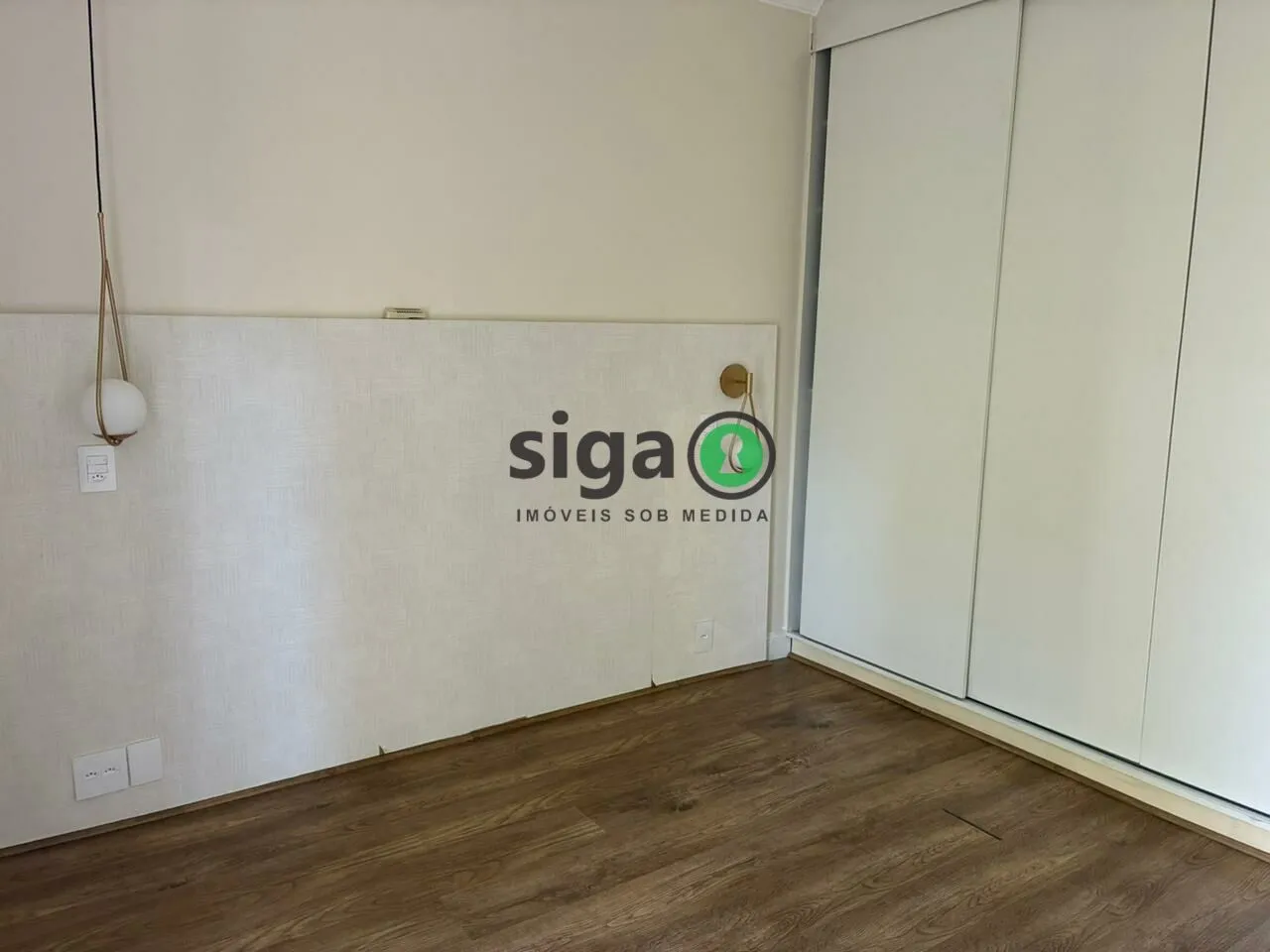Imagem VENDE na Vila Andrade (Morumbi) Apartamento com 4 quartos, sendo 2 suítes e 3 Vagas