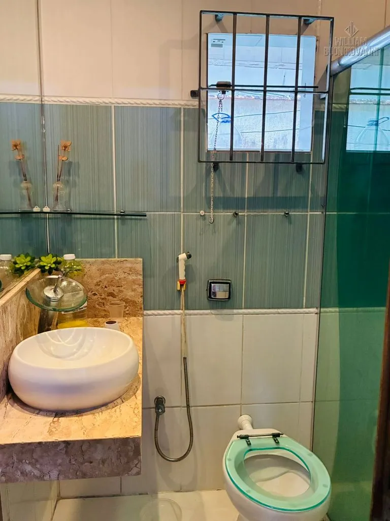 Imagem Casa Ampla 138m² | Suíte c/ Banheira | 2 Vagas | 700m da Praia