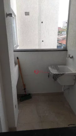 Imagem Apatamento com 2 dormitorios, sala, cozinha, perto do metro Guilhermina