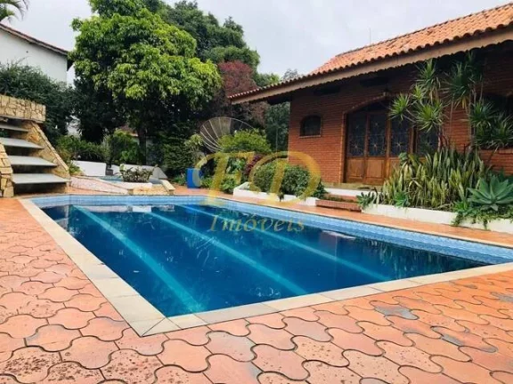 Imagem Casa em Terra Preta