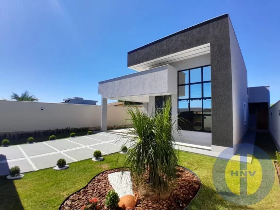 Imagem Vendo casa com piscina em Itaipuaçu