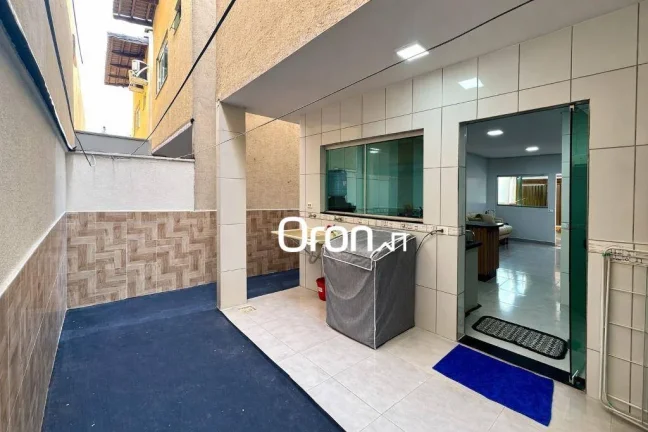 Imagem Sobrado à venda, 99 m² por R$ 399.000,00 - Vila Jardim São Judas Tadeu - Goiânia/GO