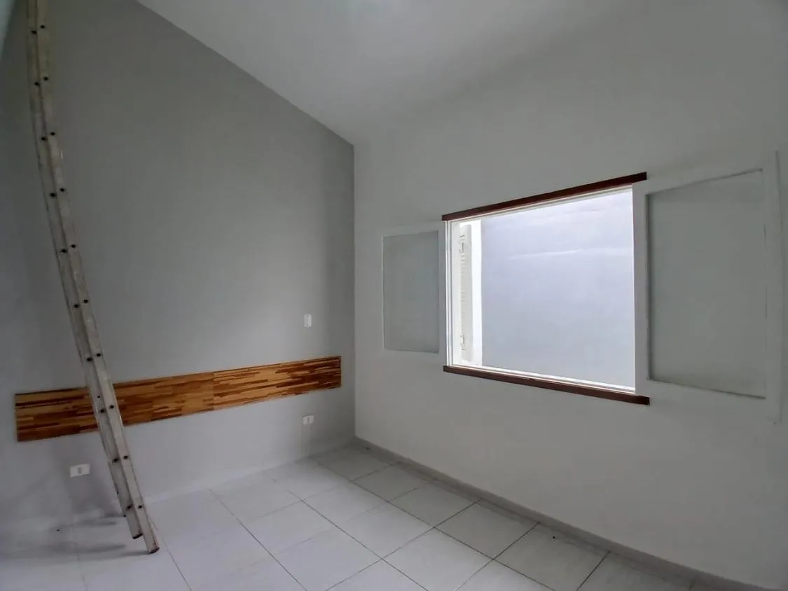Imagem Linda casa próximo ao Mar