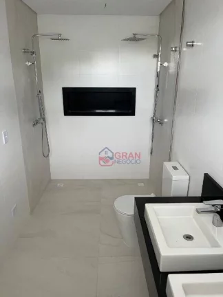 Imagem Casa em condominio com 4 dormitórios à venda - Colombo/PR