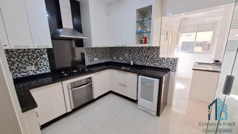 Imagem Apartamento 03 quartos c/suíte com sacada, vaga, no Água Verde em Curitiba PR