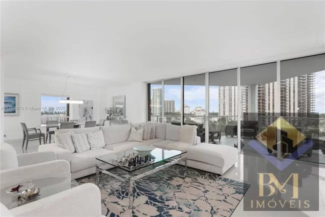 Imagem Belíssimo apar Internacional Luxuoso com Vista Deslumbrante - Marina Tower.