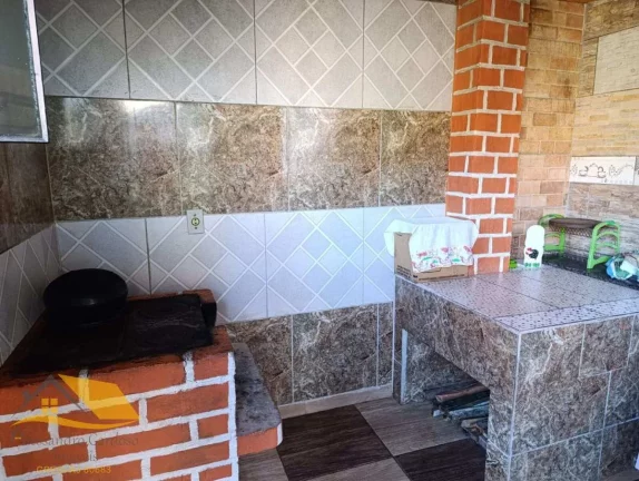 Imagem Vendo Casa Independente Com Quintal e Garagem na Praça da Furunfa