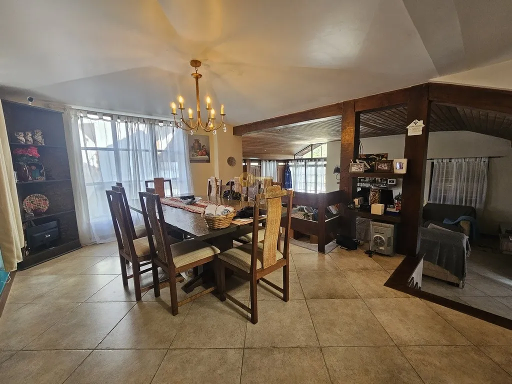 Imagem Casa em Condomínio para Venda em Teresópolis / RJ no bairro Cruzeiro