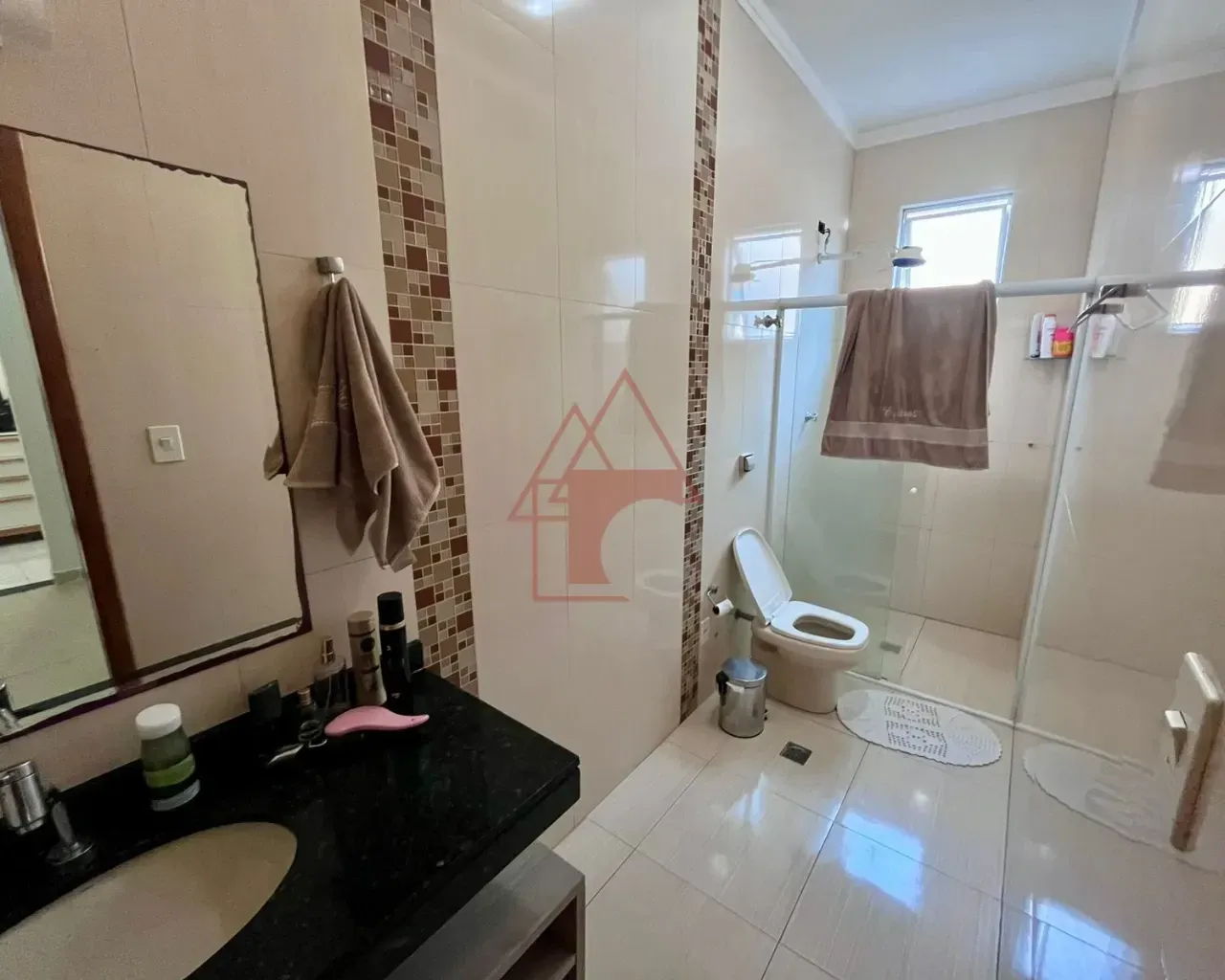 Imagem Casa com 3 Quartos à Venda, 210 m² em Campo Grande - Santos