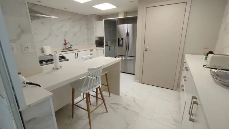 Imagem Apartamento de luxo para locação no Jardim Europa de 271m².