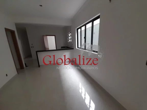 Imagem Casa Sobreposta Baixa com 3 dormitórios R$ 1.011.000,00 no bairro Embaré em Santos -SP
