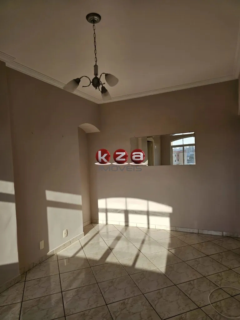 Imagem Imperdível! Apartamento à venda em Valinhos-SP, Vila Clayton 2 quartos, 1 sala, 1 banheiro, 1 vaga, 75m²