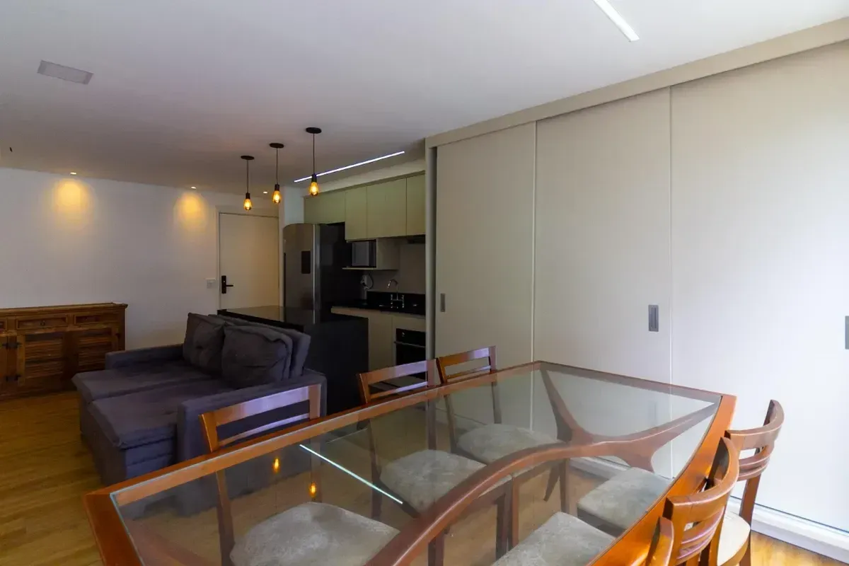 Imagem Apartamento com 2 Quartos à Venda, 70 m² em Jardim das Acácias - São Paulo