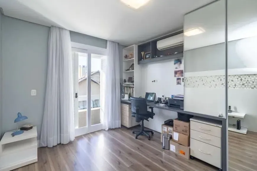 Imagem Casa em condomínio Alto Padrão 357m2