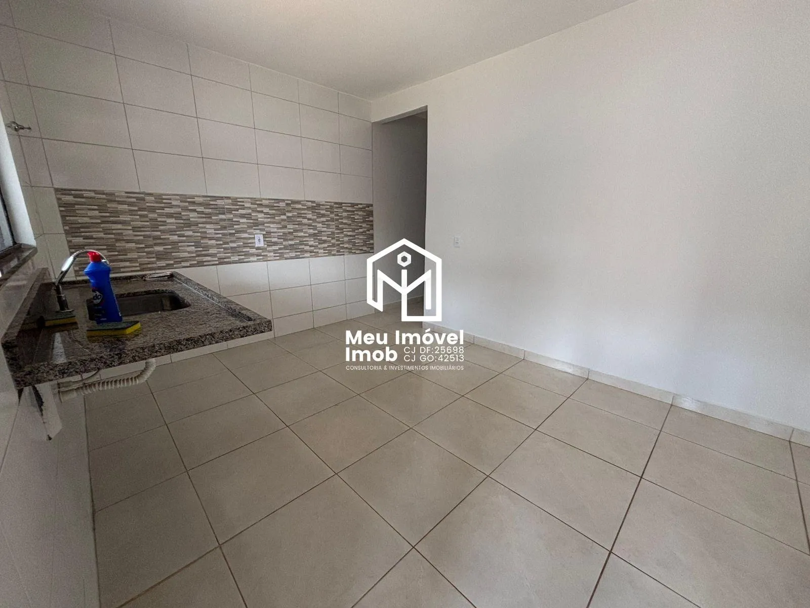 Imagem Casa 2 Qtos 1 Suíte 1 Vaga 80 m² no Parque Estrela Dalva V