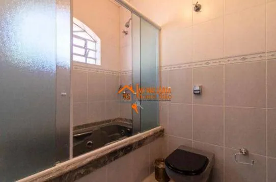 Imagem Sobrado com 3 dormitórios à venda, 324 m² por R$ 1.325.000,00 - Vila Galvão - Guarulhos/SP