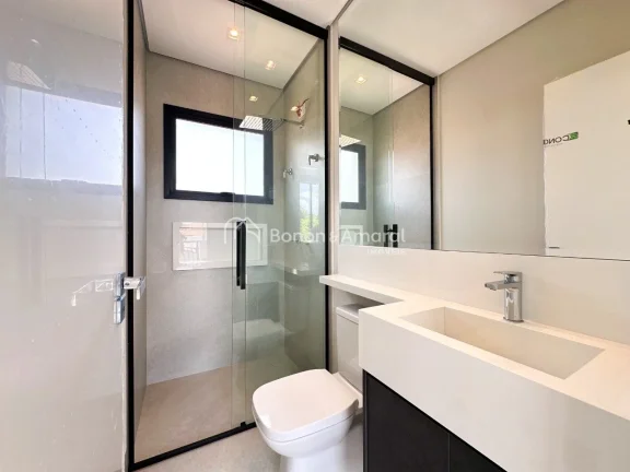 Imagem Novo conceito, acabamento diferenciado, casa triplex, em condomínio com apenas 13 unidades, muito b...