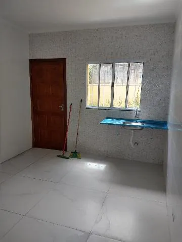Imagem VENDA DE CASA NO MARENGO, EM ITAQUAQUECETUBA/SP, 77m² com 2 quartos, sala de estar, cozinha, quintal murado e garagem para 02 autos. CONSULTE-NOS.