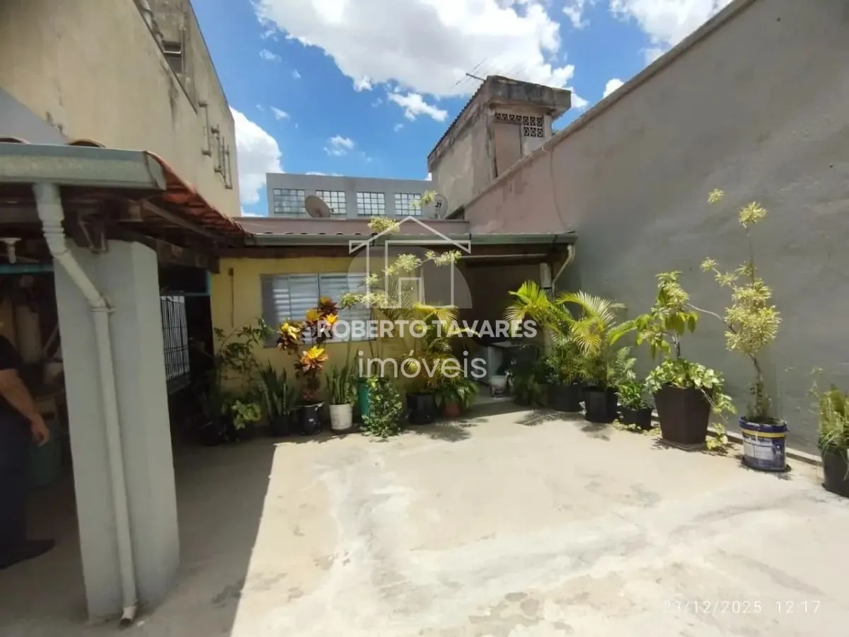Imagem PRÉDIO RESIDENCIAL E COMERCIAL NO BRÁS - 50 Unidades de Kitnets: - 1 Loja no Térreo - 1 Apartamento Residencial Master - RENTABILIDADE MENSAL R$ 75.000,00