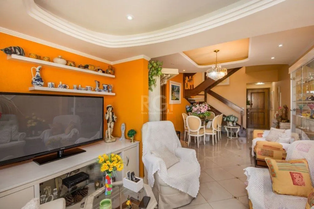 Imagem Cobertura para Venda - 199m², 3 dormitórios, sendo 1 suites, 2 vagas - Azenha