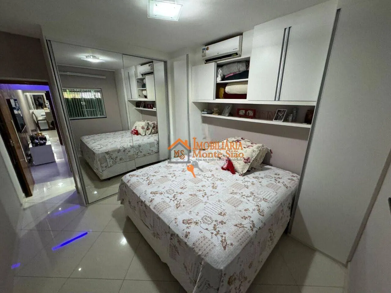 Imagem Casa com 2 dormitórios à venda por R$ 661.000,00 - Vila Paraíso - Guarulhos/SP