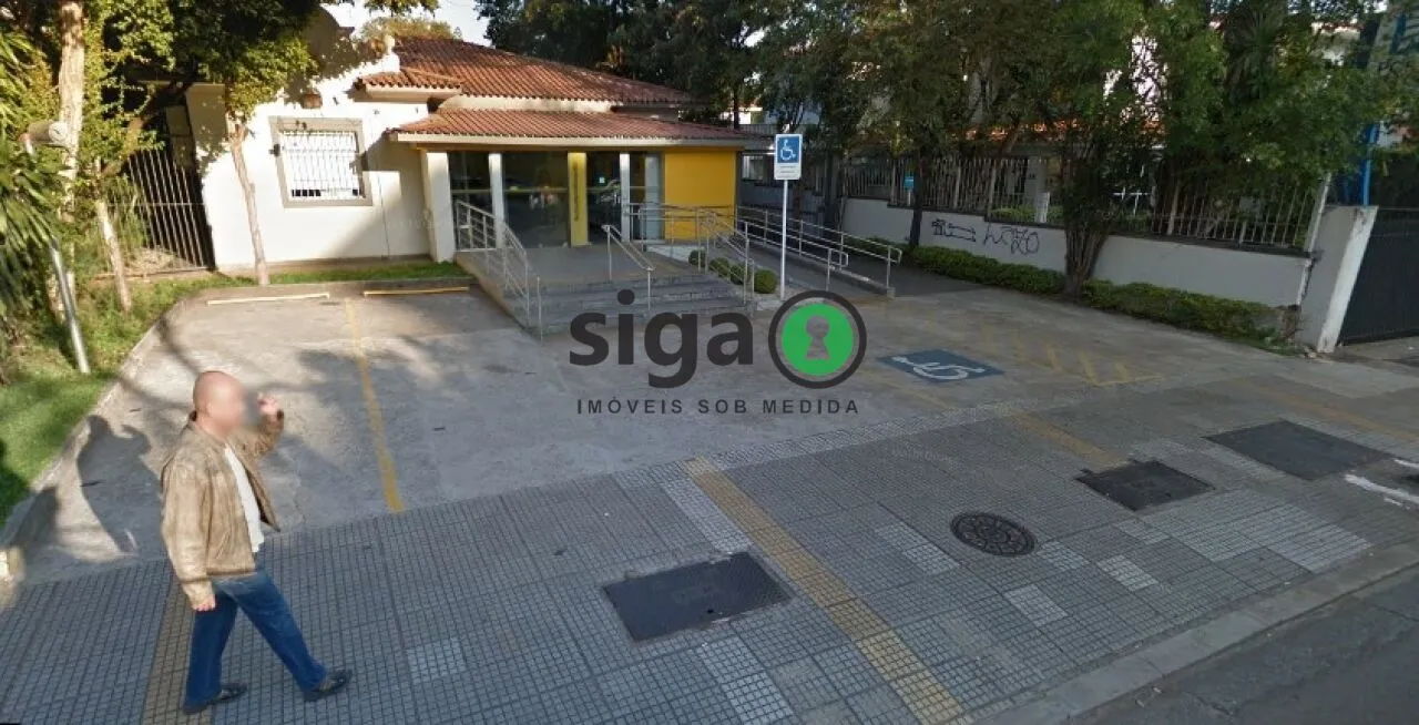 Foto do imóvel Casa Comercial para Locação no Jardim América/ Pinheiros com 359m² e 20 vagas de estacionamento