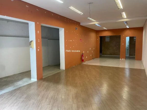 Foto do imóvel Locação de Loja Comercial em Moema, São Paulo-SP: 1 Sala, 1 Banheiro, 3 Vagas Garagem, 90m² de Área.