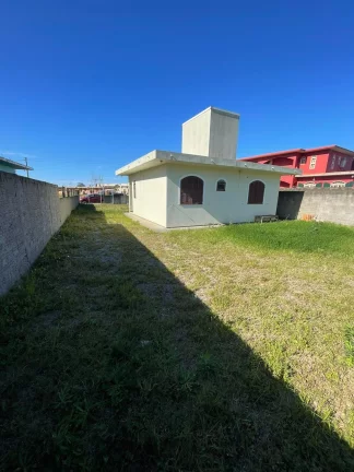 Imagem Imóvel dos sonhos no bairro Encantada, Garopaba-SC: tranquilidade e espaço para toda a família!