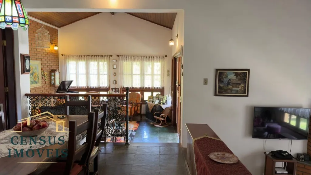 Imagem Casa para venda ou locação, com edícula, no Clube de Campos Valinhos em Valinhos - São Paulo.
