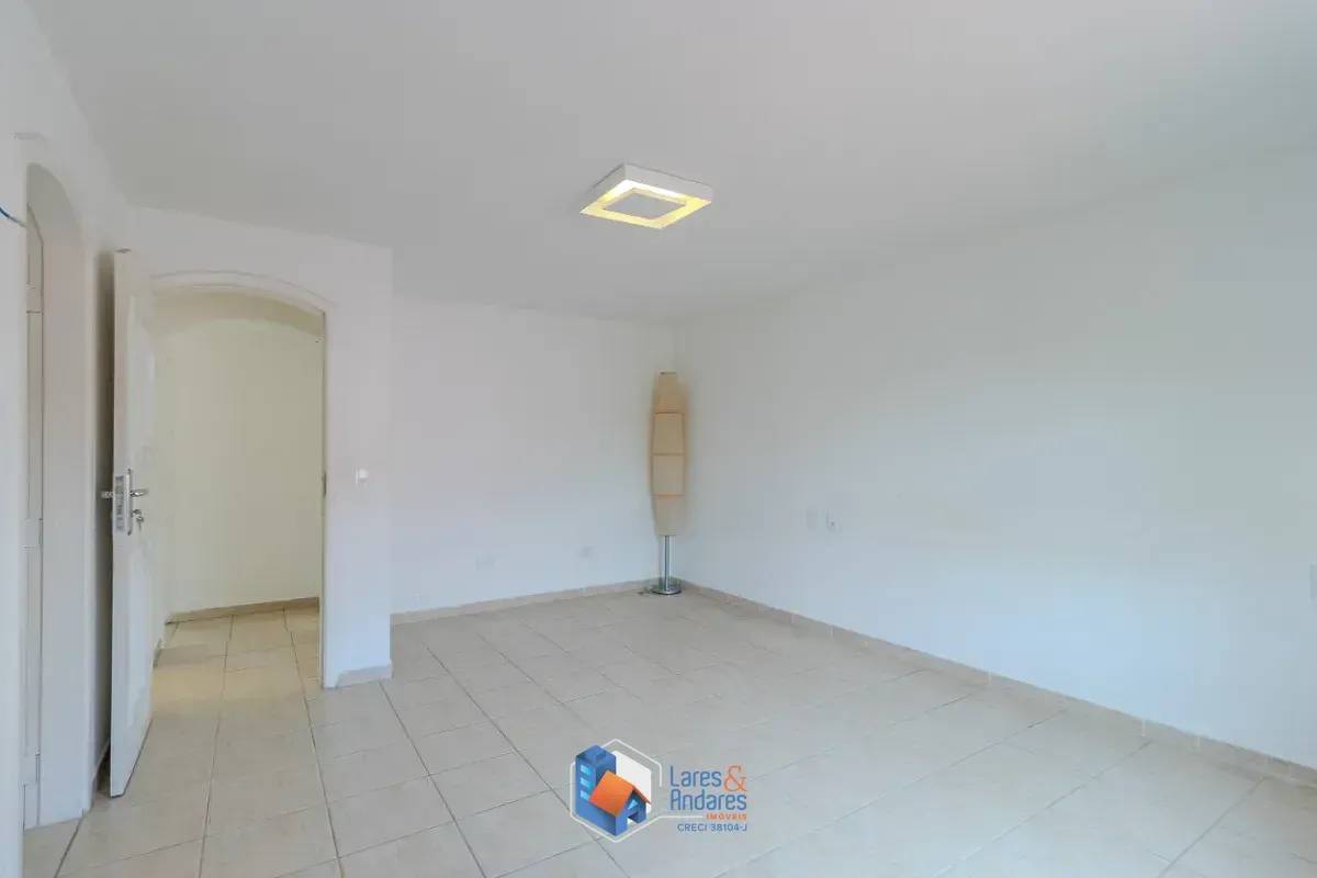 Imagem Casa para venda em Brooklin Paulista com 3 quartos, sendo 2 suítes, 260m²