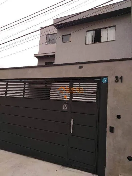 Imagem Casa com 4 dormitórios à venda, 220 m² por R$ 990.000,00 - Jardim São Roberto - Guarulhos/SP