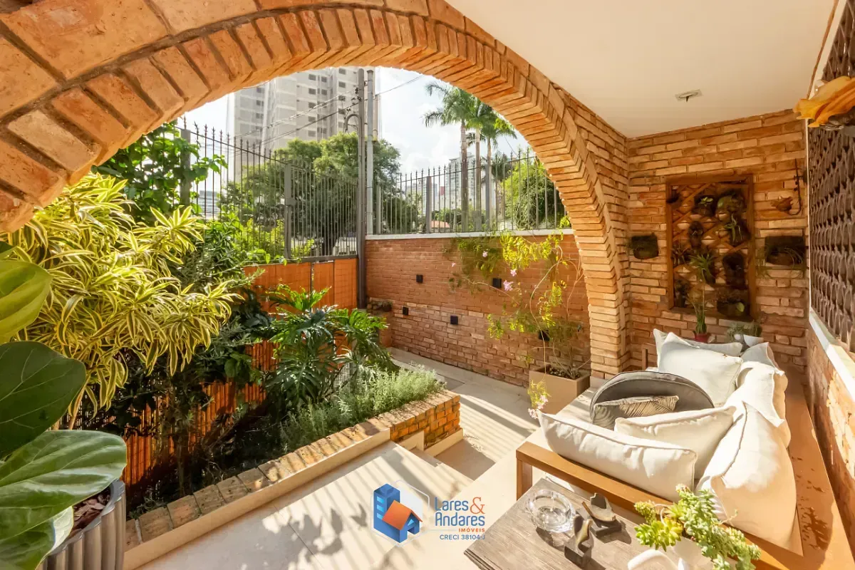 Imagem Casa para venda em Vila Mariana com 3 quartos, sendo 1 suíte, 140m²