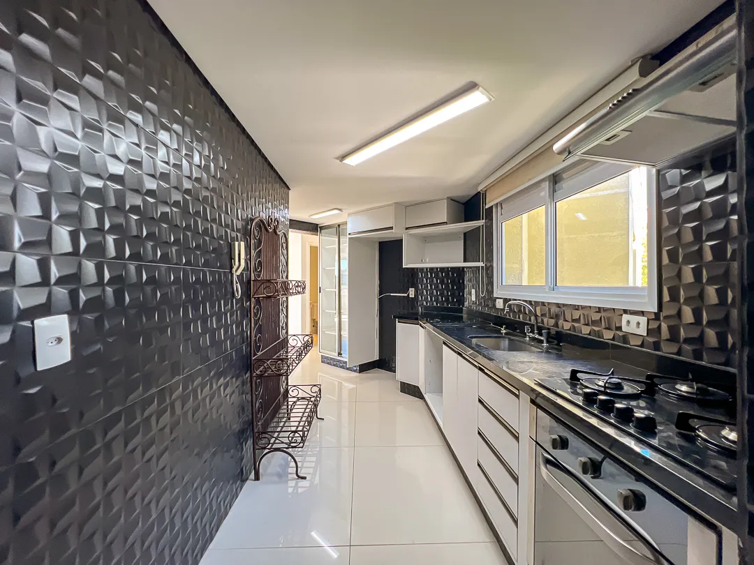 Imagem Apartamento para venda e locação em Vila Andrade com 2 quartos, sendo 2 suítes, 116m2