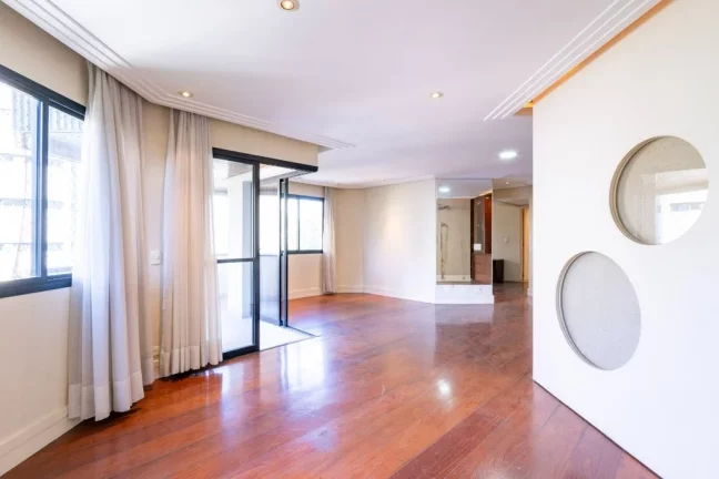 Imagem Apartamento à venda em São Paulo, Vila Andrade, com 2 quartos, 132m2