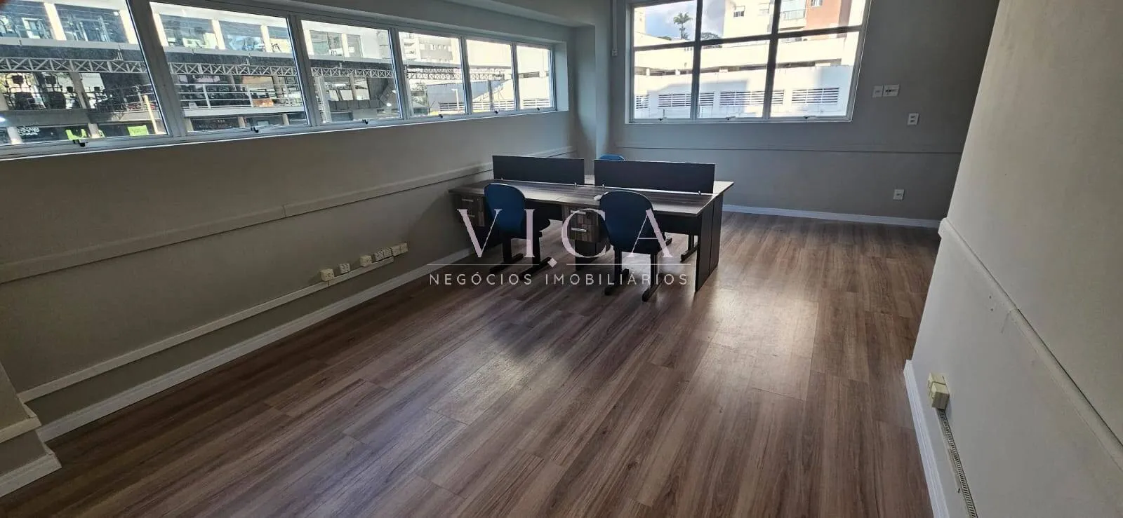 Imagem Alpha Omega Alphaville|Sala 120m² vista 2 vagas por R$ 4.300,00/mês
