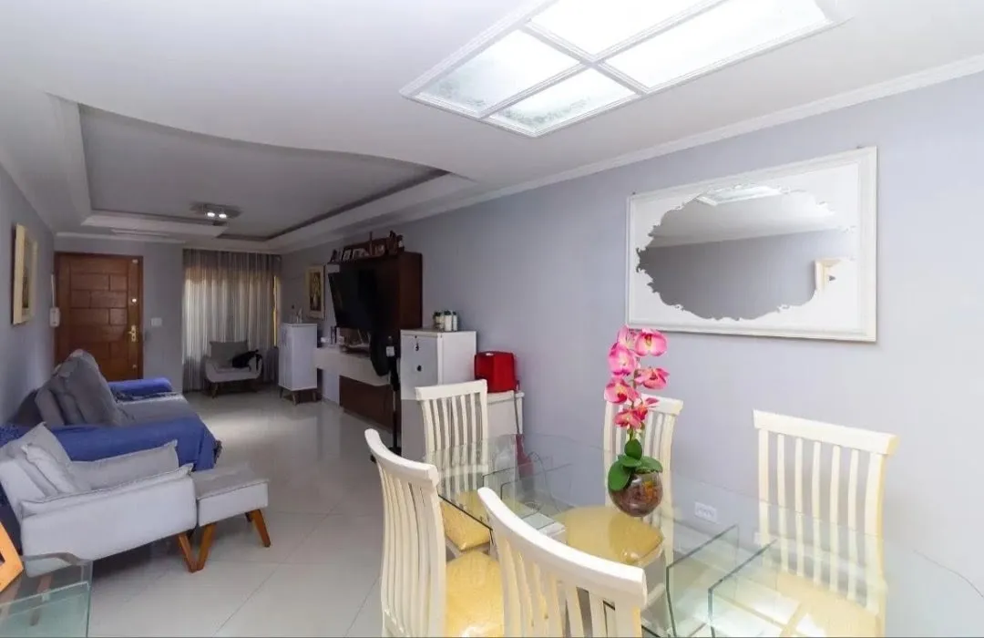 Imagem Sobrado com 3 quartos e 128 m² à venda na Vila Alpina.