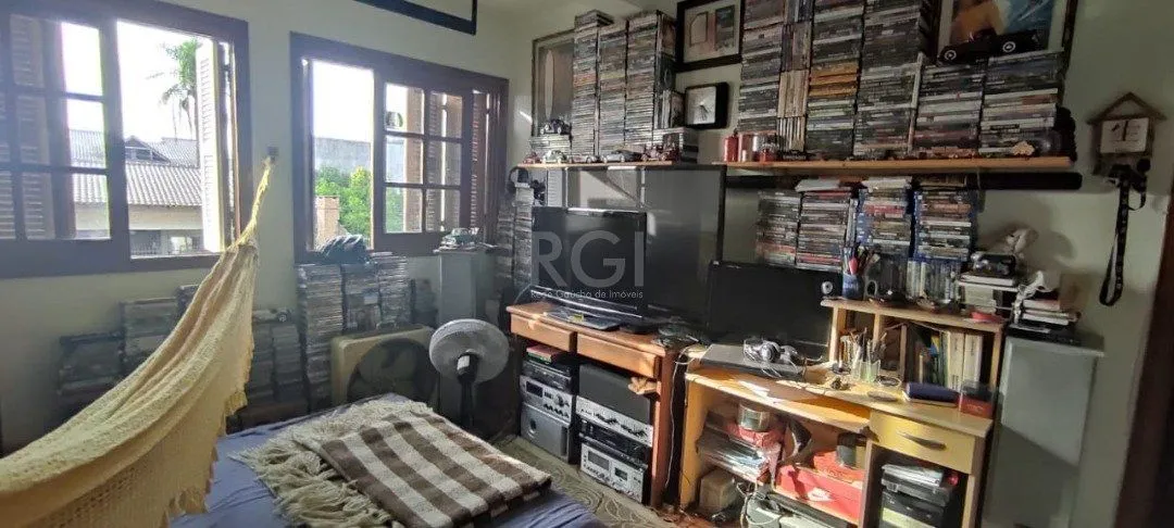 Imagem Casa para Venda - 250m², 3 dormitórios, sendo 1 suites, 2 vagas - Ipanema