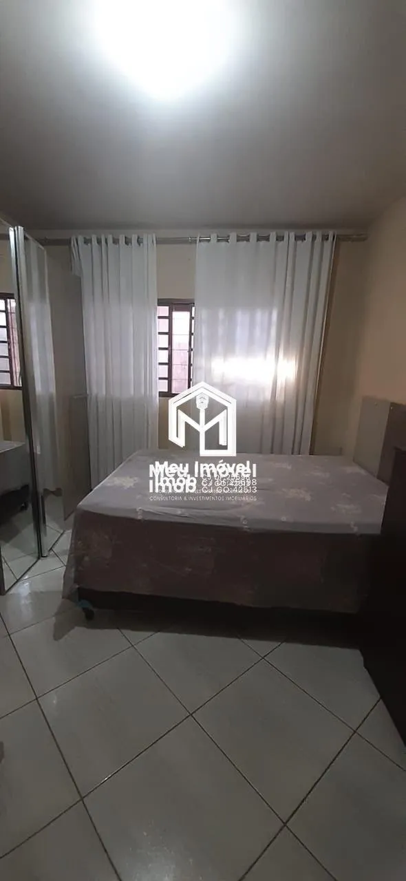 Imagem Casa Setor SHIS 4 Quartos 2 Vagas 230m² Quintal Luziânia