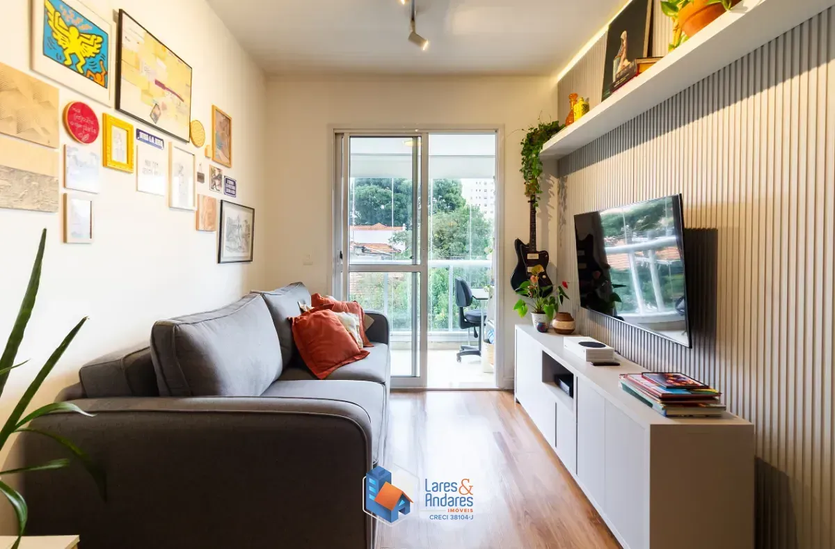 Foto do imóvel Apartamento para venda em Alto da Lapa com 2 quartos, sendo 1 suíte, 60m² em Rua Luís Martins