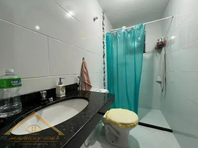Imagem Apartamento para Venda em São Pedro da Aldeia / RJ no bairro Fluminense