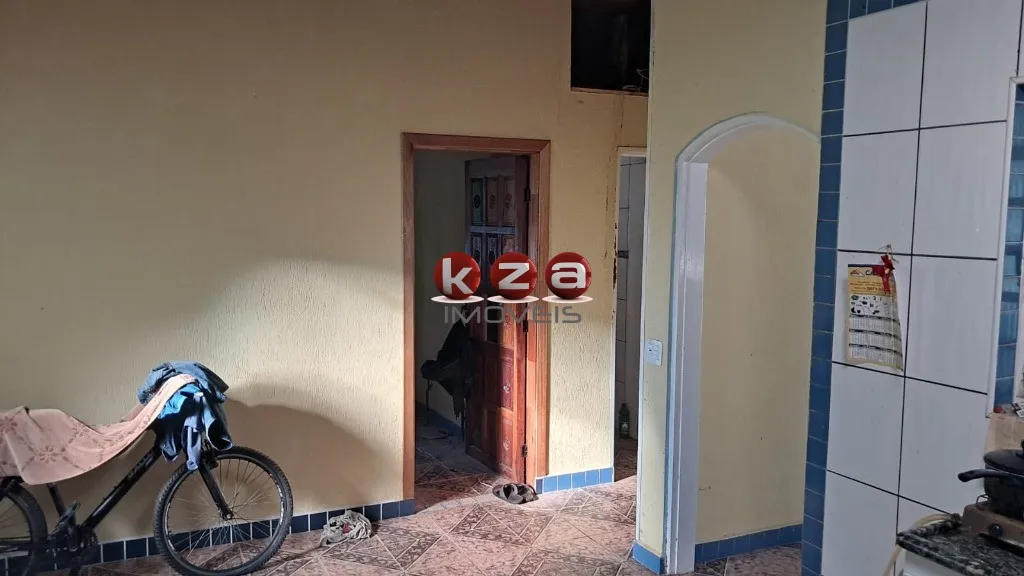Imagem Chácara à venda em Valinhos-SP: 2 quartos, 1 sala, 1 banheiro e 80,00 m² de área em Chácaras São Bento!