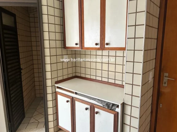 Imagem Apartamento de luxo à venda no coração de Ribeirão Preto-SP, 3 quartos, 1 suíte, 2 salas, 4 banheiros, 2 vagas de garagem.