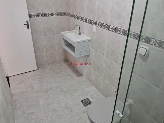 Imagem Lindo apartamento bem espaçoso em Santos na melhor localização do bairro do Estuário com 2 dormitórios e todo reformado à venda por R$ 375.000,00