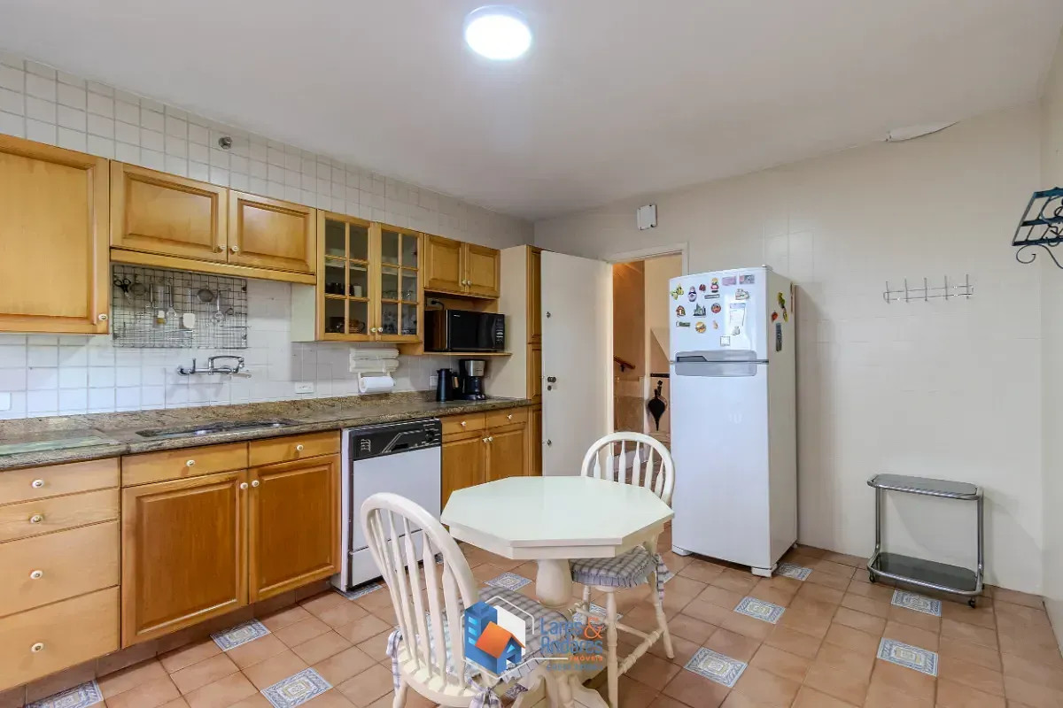 Imagem Casa para venda em Brooklin Paulista com 4 quartos, sendo 2 suítes, 300m²