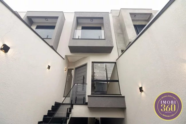 Imagem Sobrado de alto padrão na Vila Santa Isabel, com acabamento de primeira linha.*